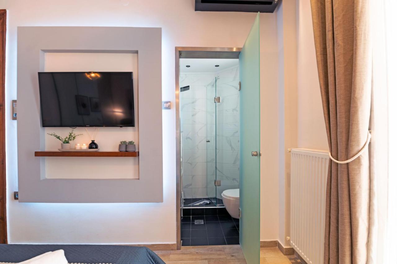 Eclectic Luxury Studio Tesalonika Bagian luar foto